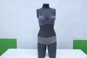 10057 - Comfortable Everyday Seamless Bra Sets with Standard Padding
