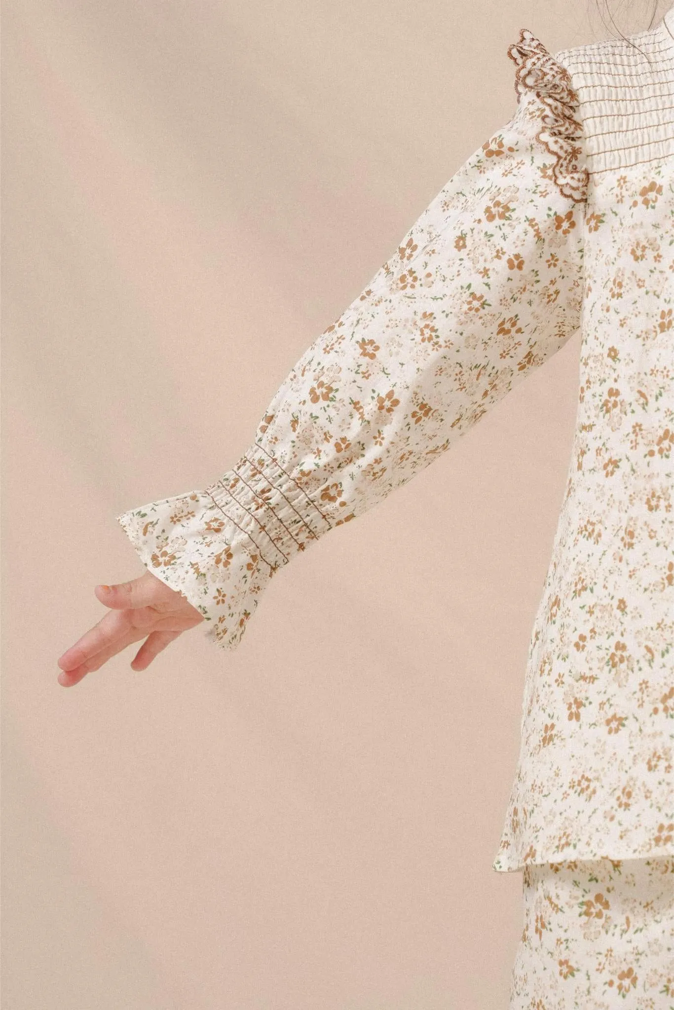 ALIYA KURUNG IN BROWN FLORAL
