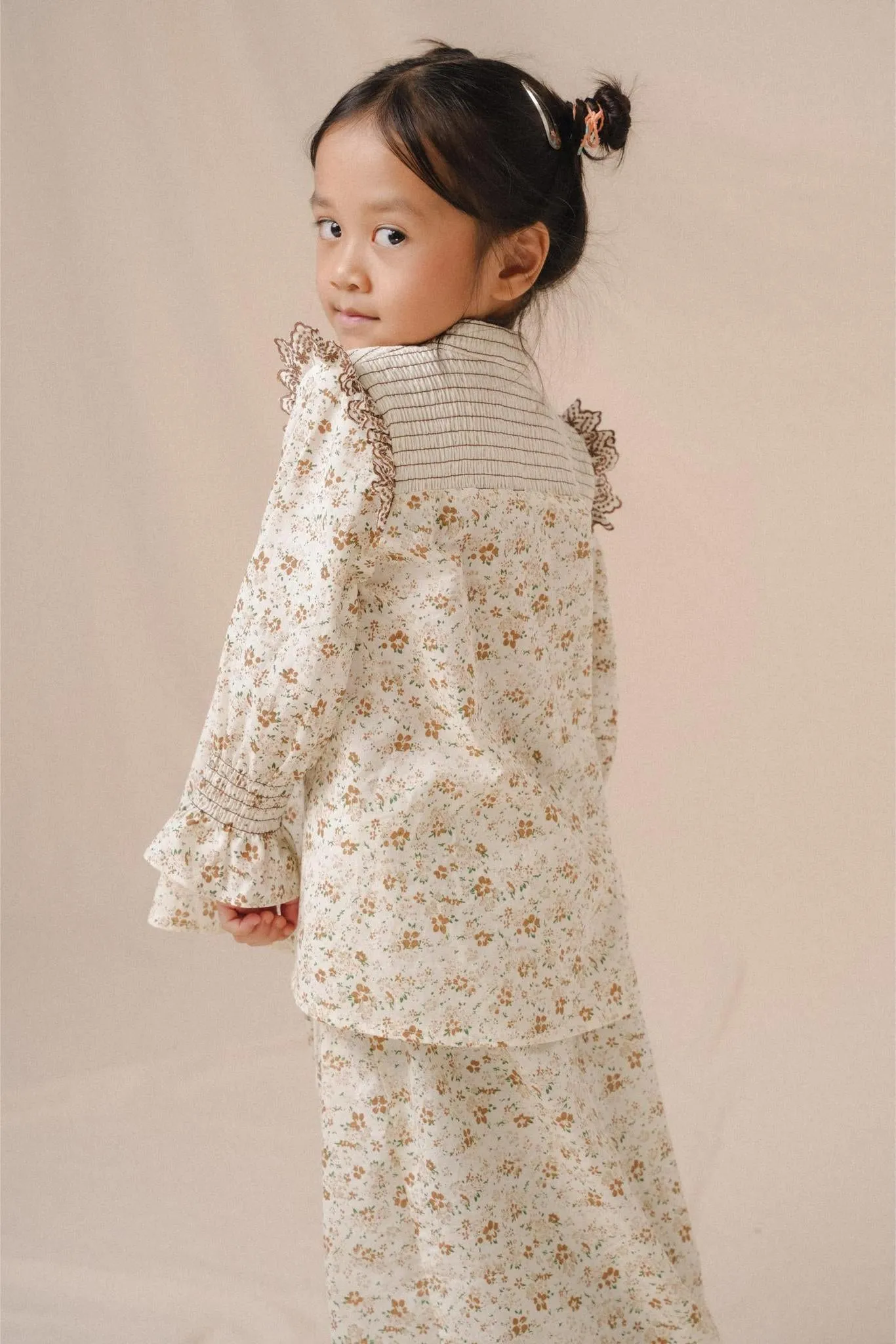 ALIYA KURUNG IN BROWN FLORAL