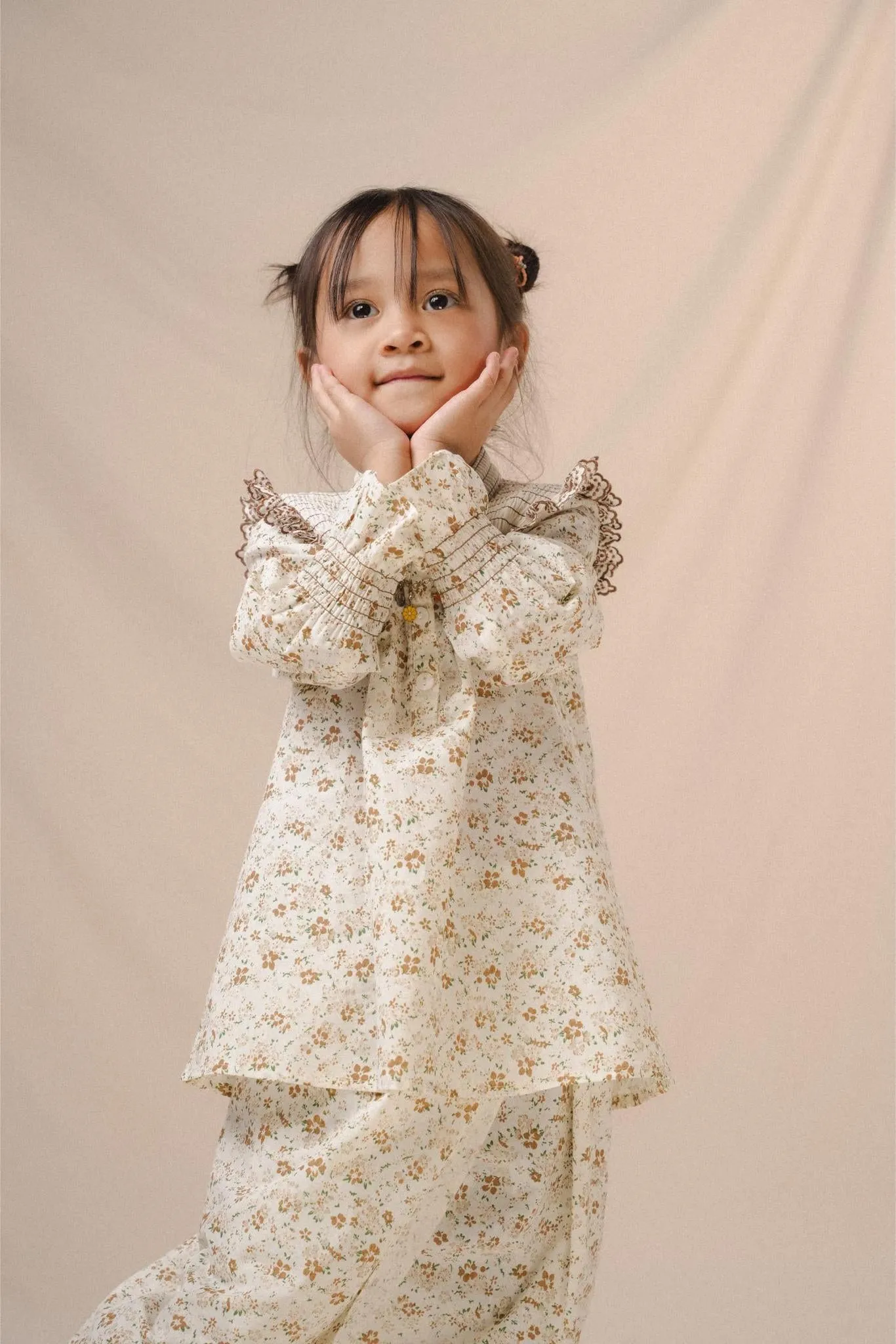 ALIYA KURUNG IN BROWN FLORAL