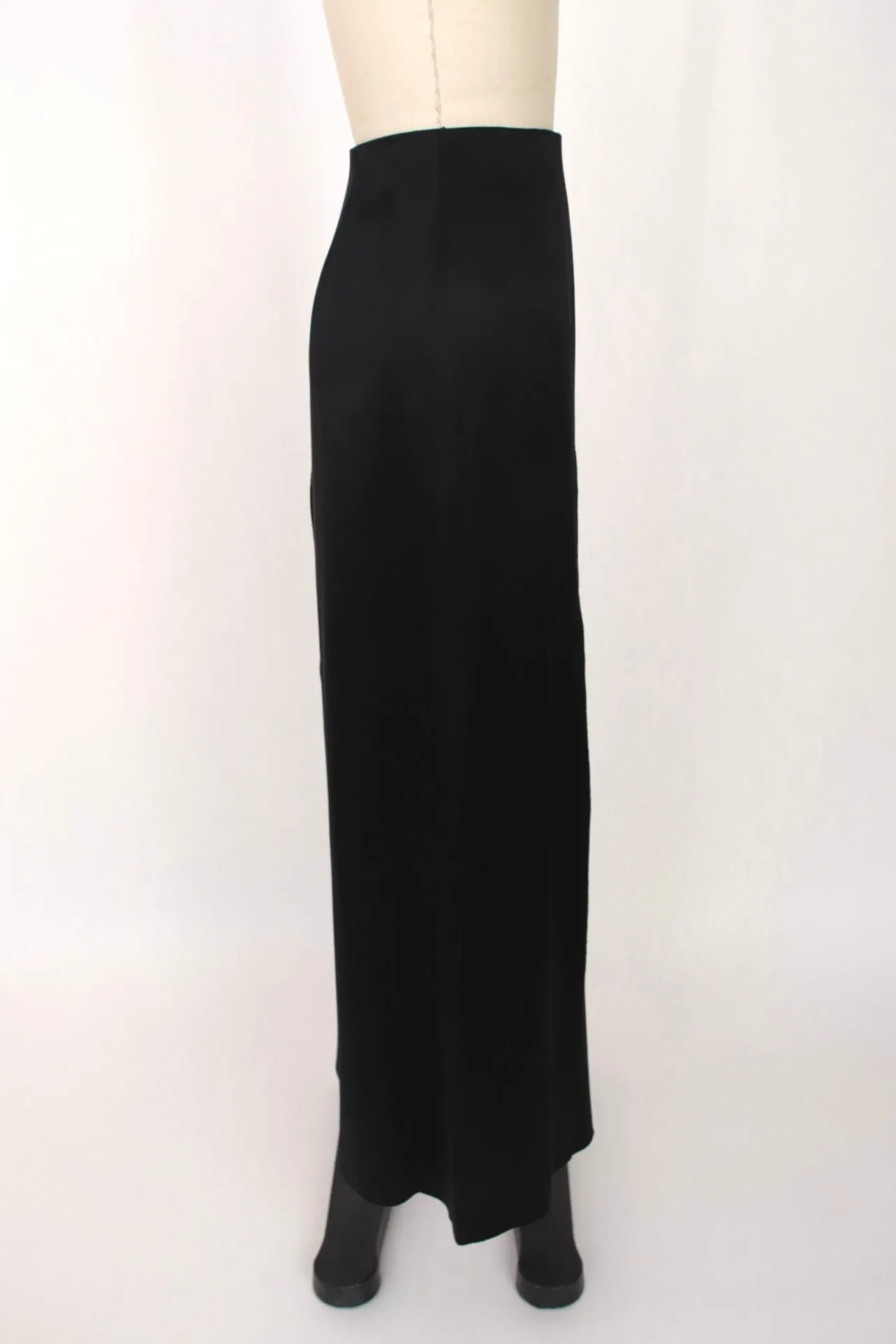 A/W 1999 Chanel Satin Vented Skirt