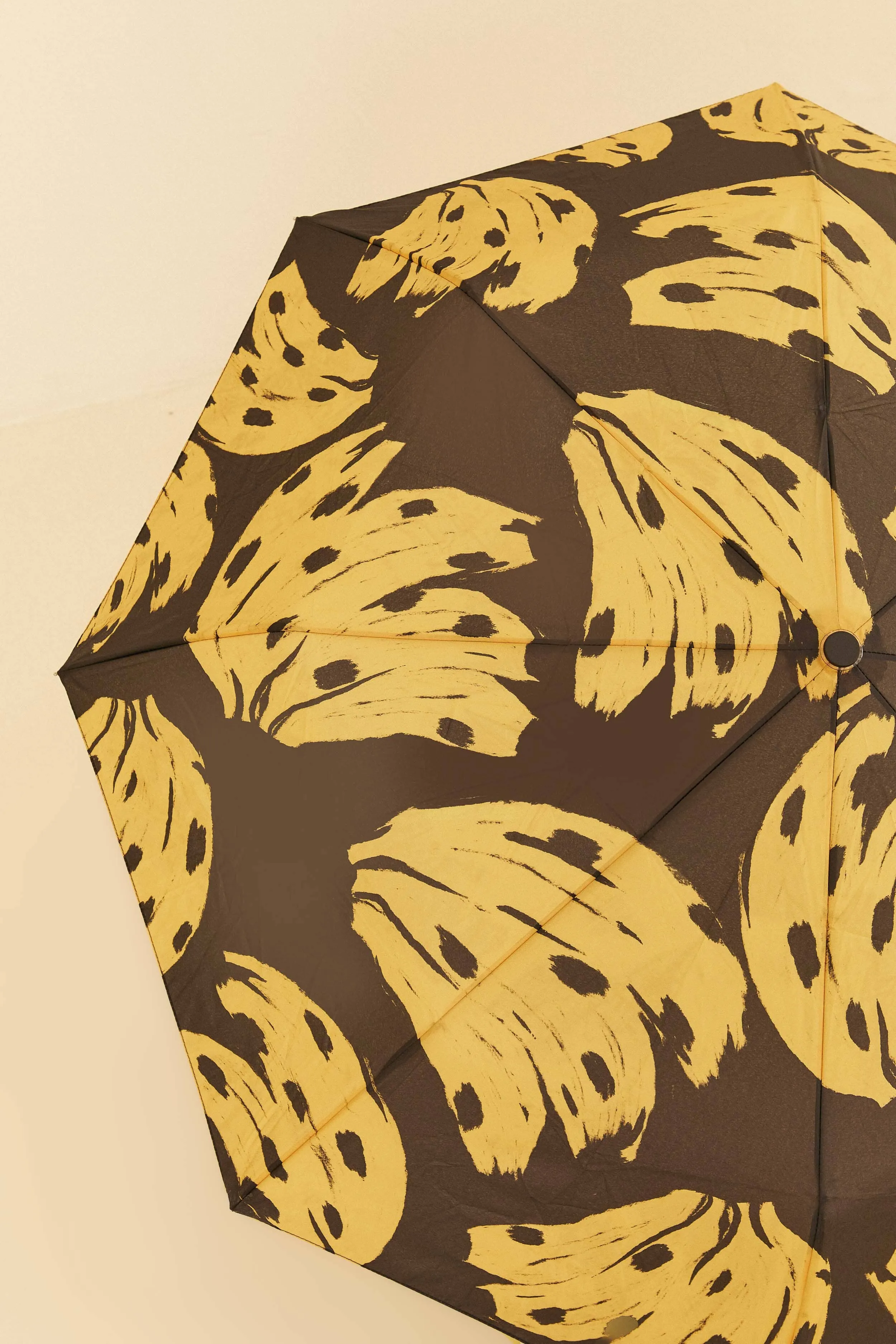 Black Bossa Banana Umbrella