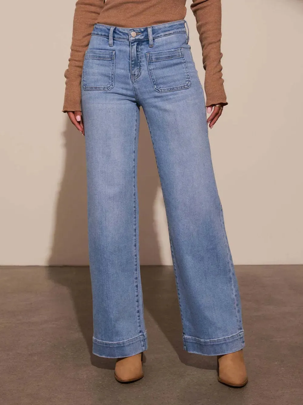 High Rise Front Pocket Patch Wide Leg Jeans