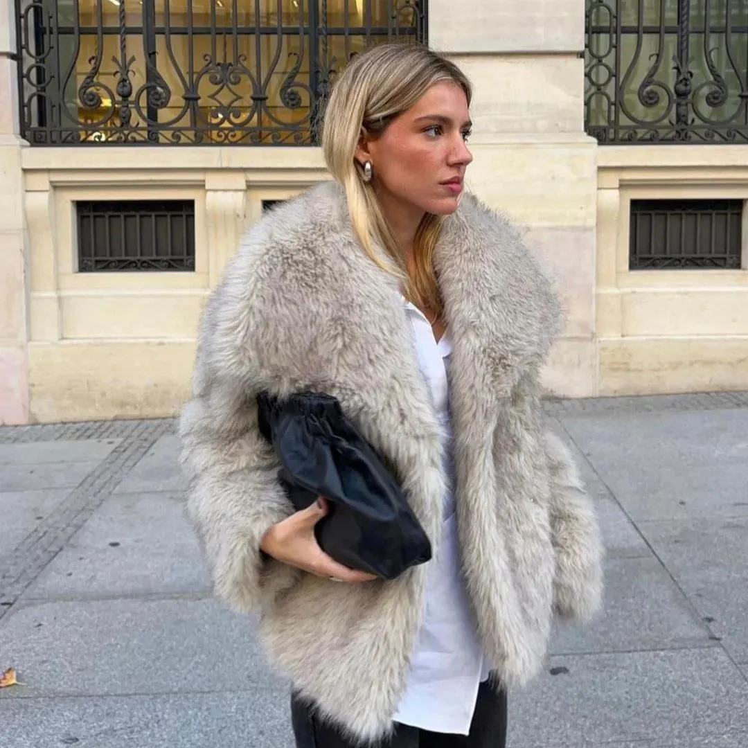 Kassia - Luxurious Soft Touch Woman's Fur Coat