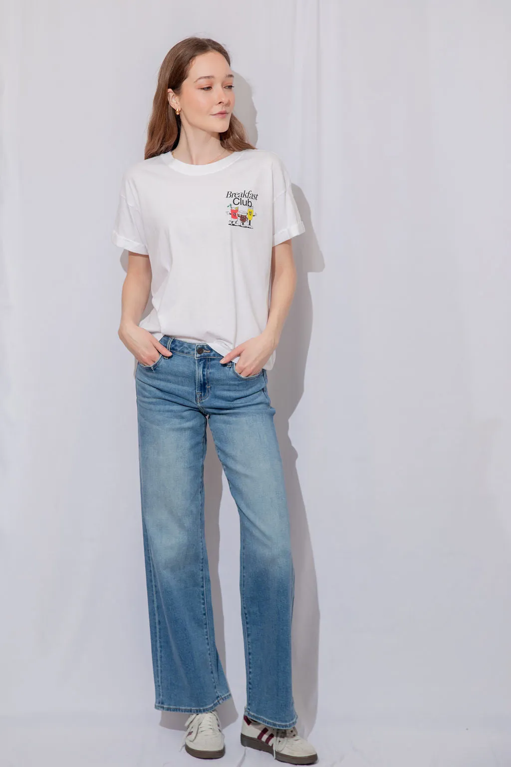 Logan Mid Rise Dad Jean