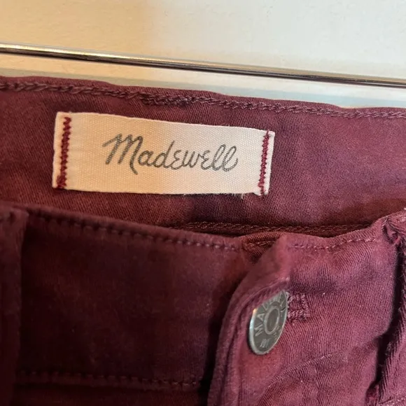 Madewell 9&quot; Maroon High Riser Skinny Skinny pants Size 29