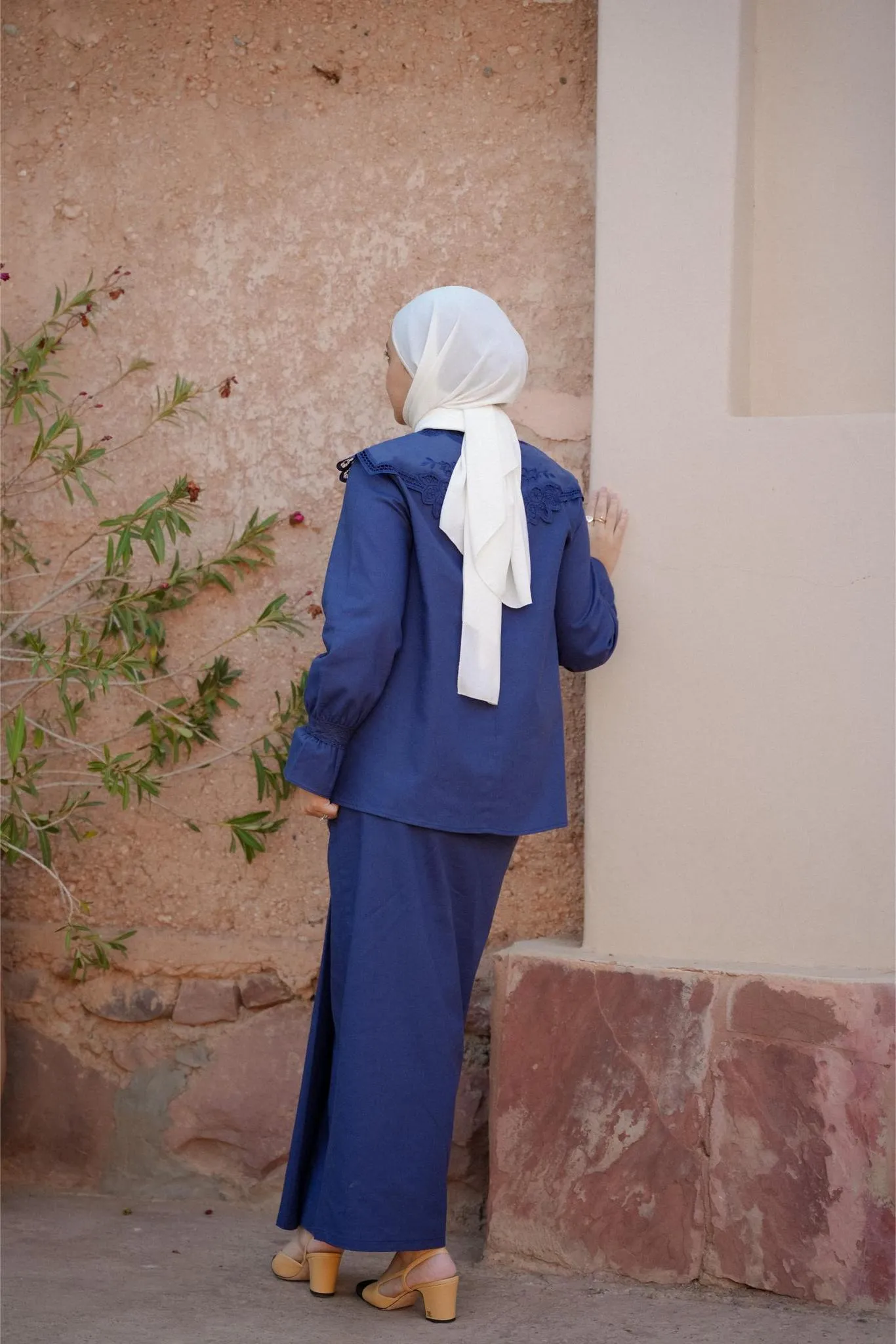 MARGOT KURUNG IN NAVY