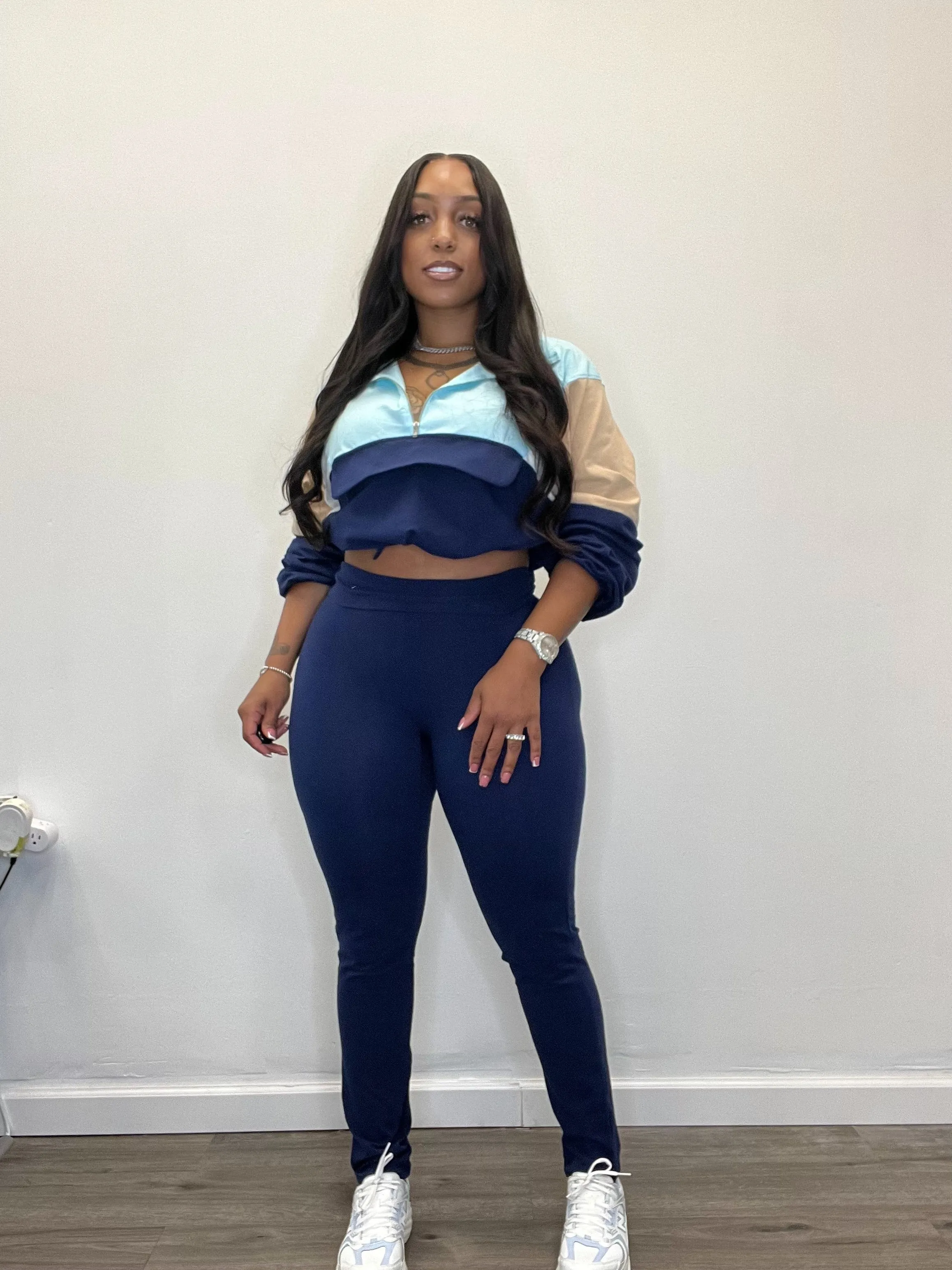 Mingle | Set