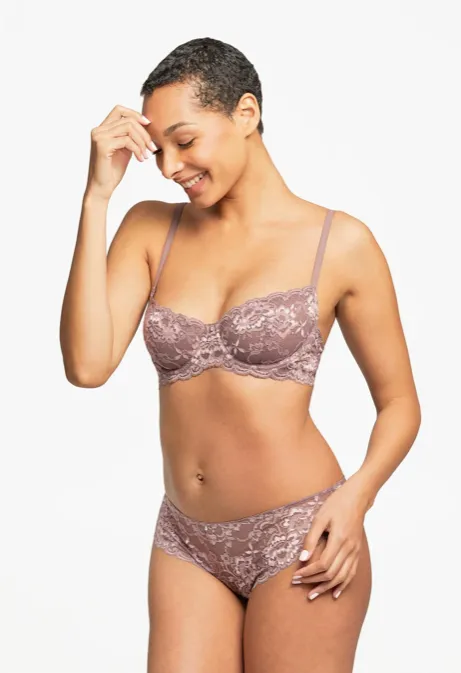 Montelle Brazilian Lace Panty 9001