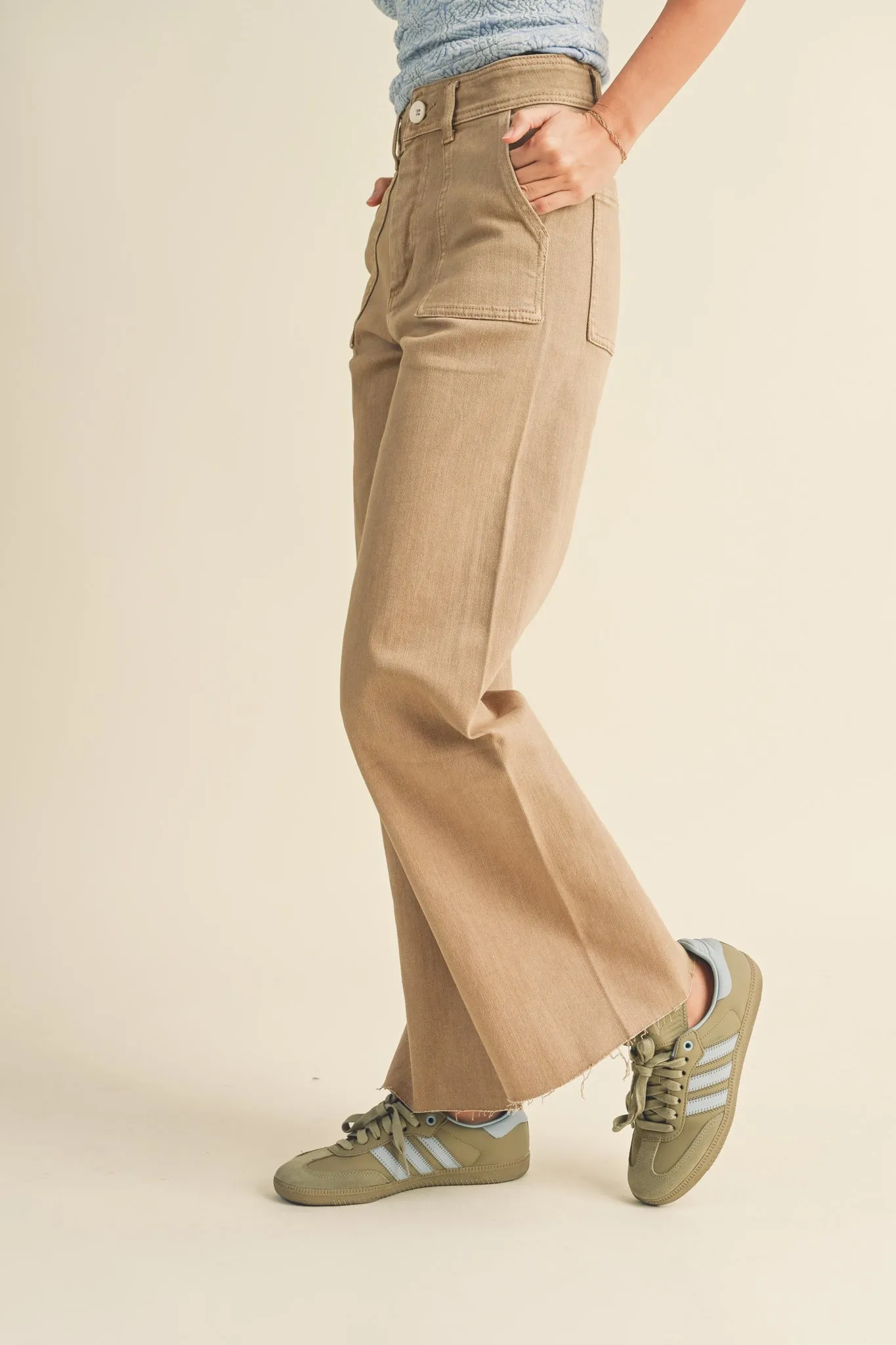Nucifera Wide Leg Pant