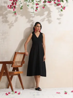 Nyssa - Halter neck midi dress