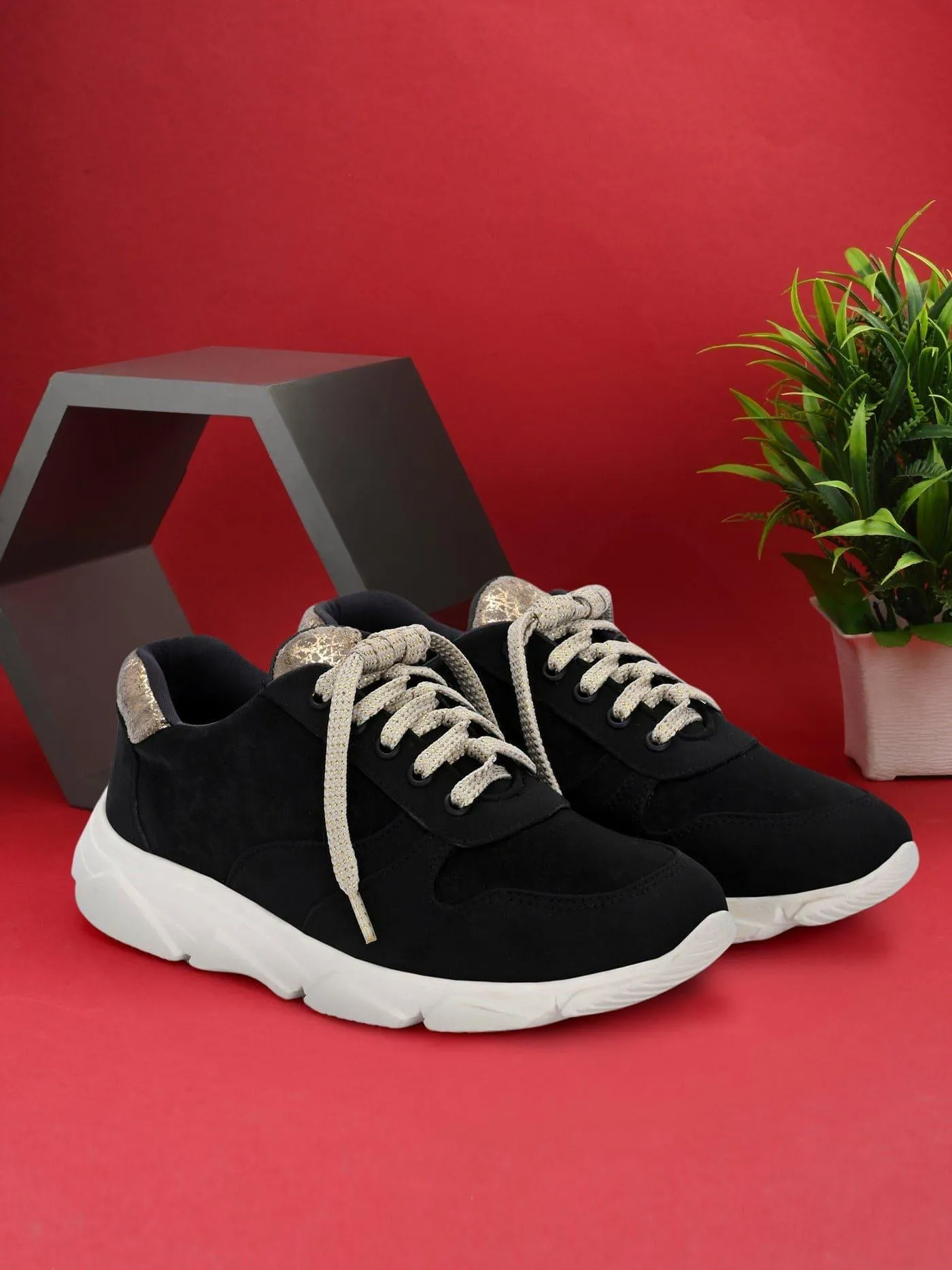 Sandstone Elegance Sneakers