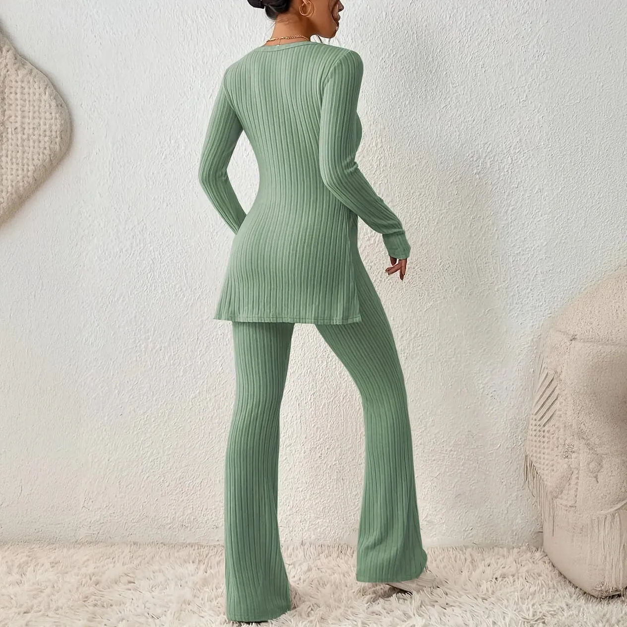 Sleek Two-Piece Activewear Set