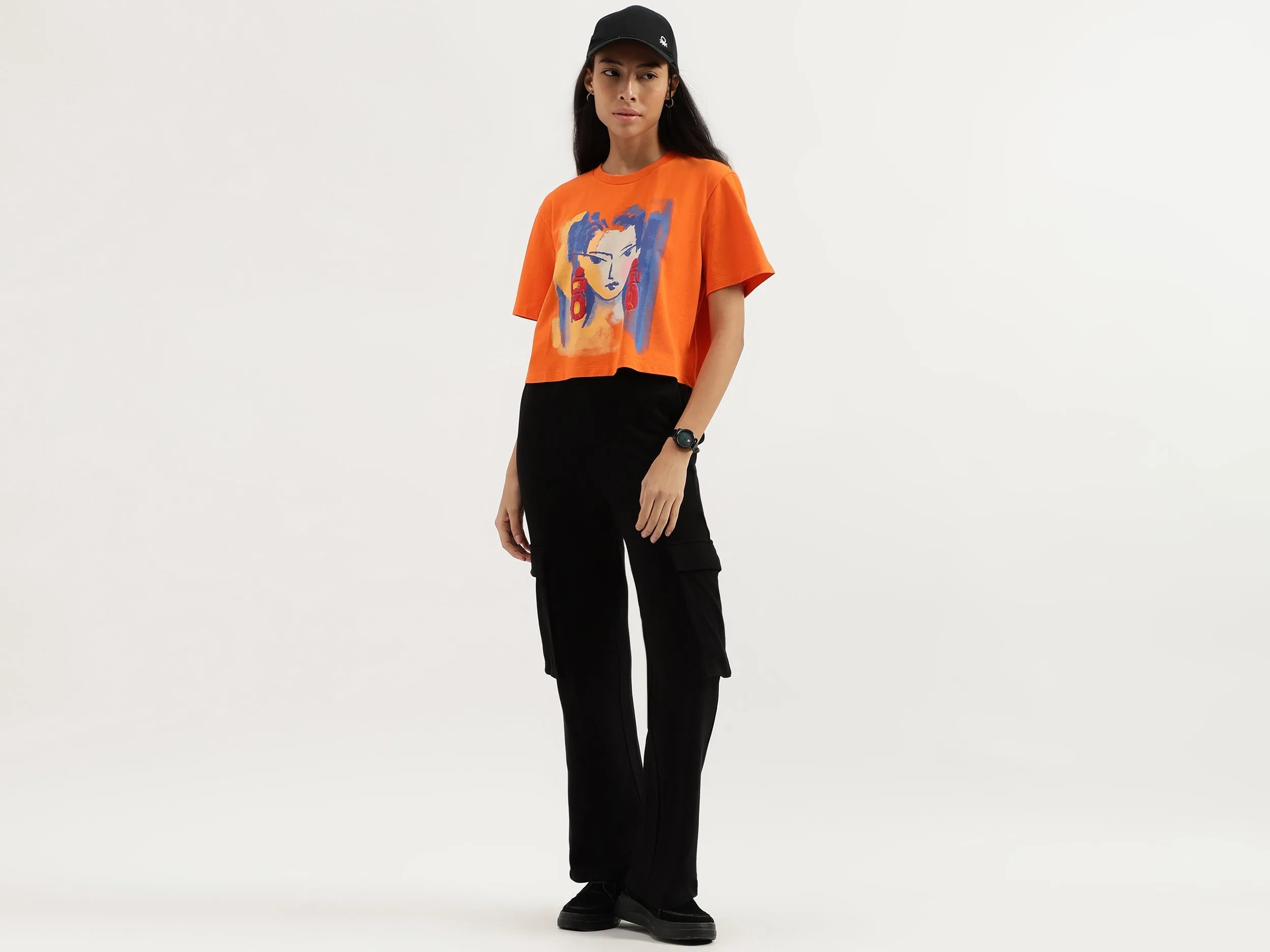 Solid Straight Fit Cargo Pants