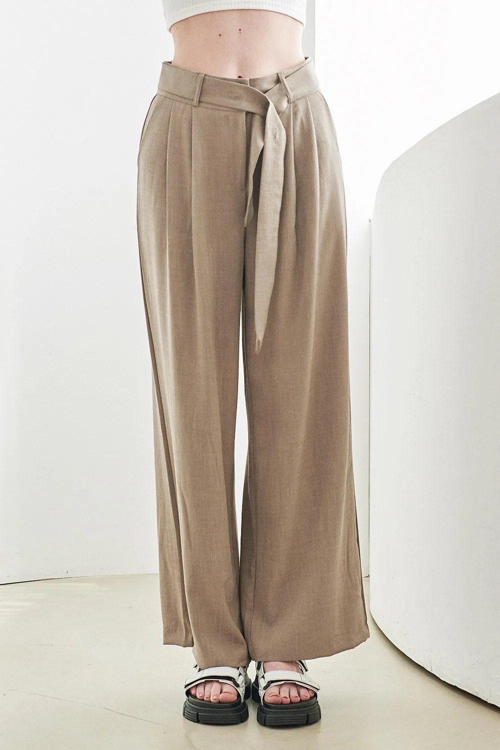 Tammy Belted Pintuck Pants