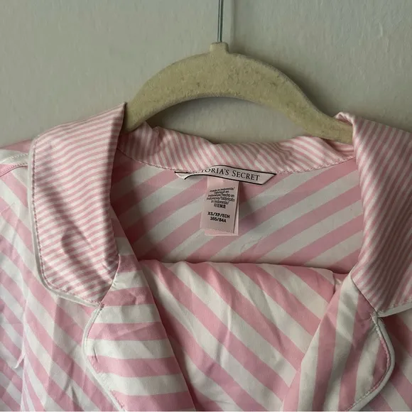 Victoria’s Secret Classic Satin Afterhours Pink Stripe Satin Pajama Set silky XS