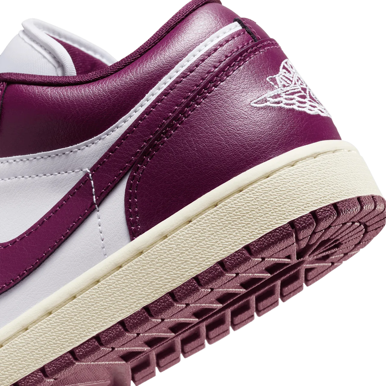 Wmns Air Jordan 1 Low 'White and Bordeaux'